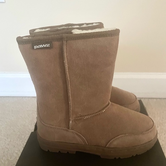 NWT PAWZ Bearpaw Laguna Brown Boots - Picture 3 of 8